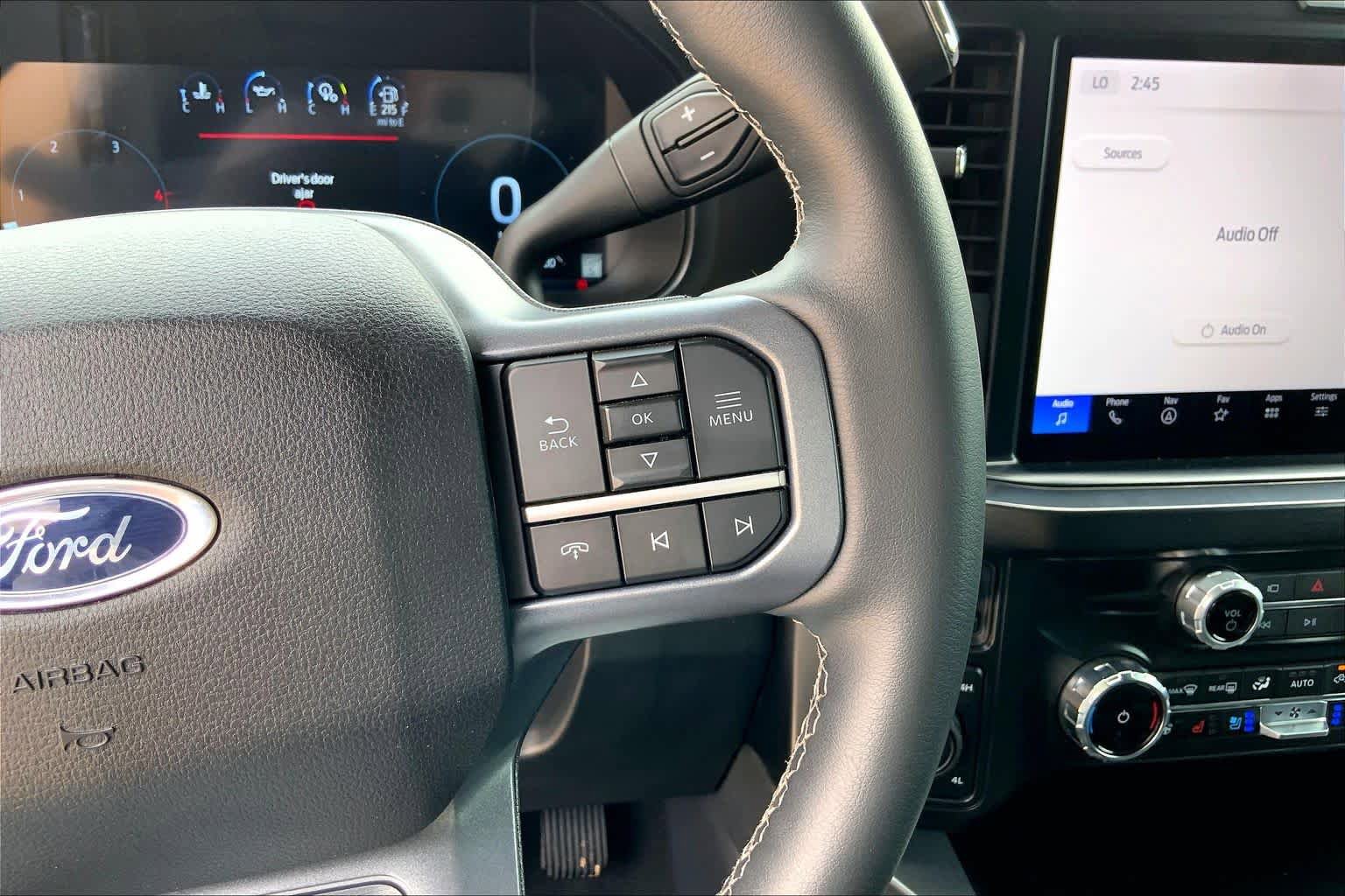 Certified 2026 Ford F350 Lariat w/ Lariat Ultimate Package AWD/4WD image 25