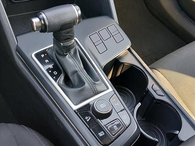 Used 2023 Kia Sportage LX FWD image 23