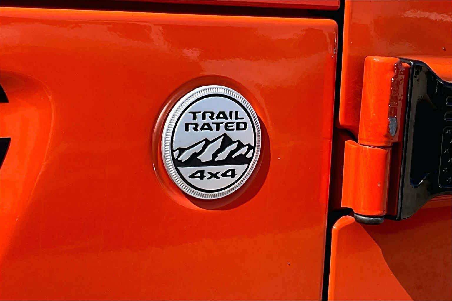 Used 2018 Jeep Wrangler Unlimited Sport AWD/4WD image 10