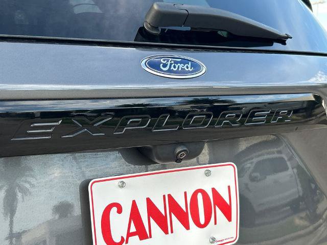 Certified 2022 Ford Explorer ST w/ ST Street Pack RWD image 5