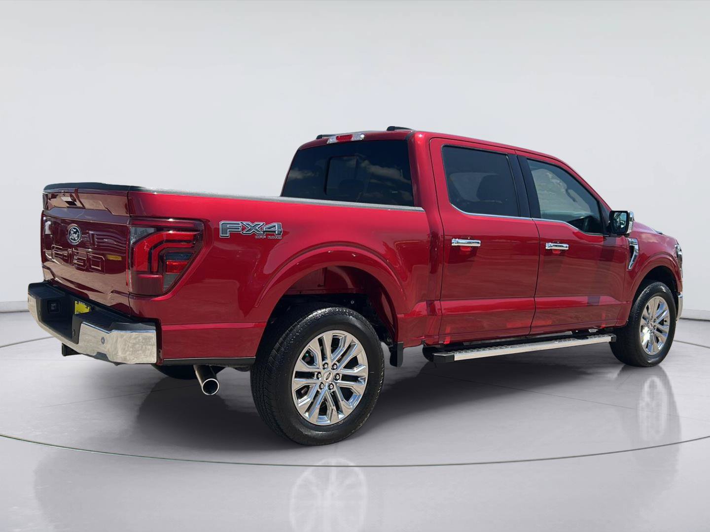 Certified 2024 Ford F150 Lariat w/ FX4 Off-Road Package AWD/4WD image 4