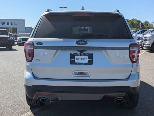 Certified 2017 Ford Explorer XLT w/ Equipment Group 202A image 4