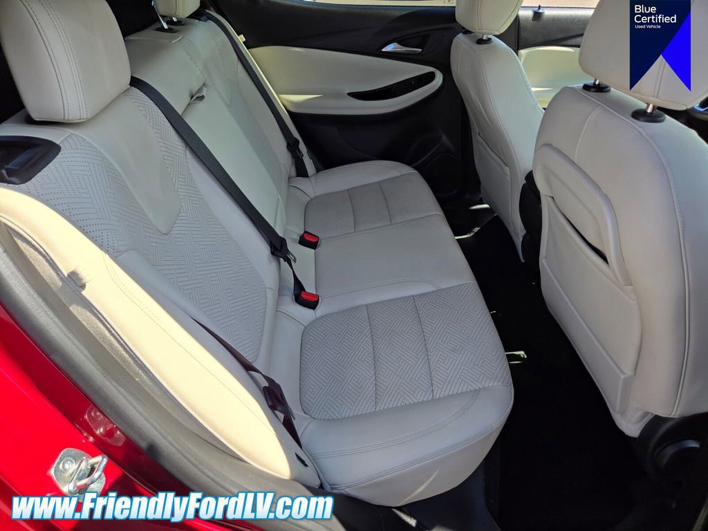 Used 2020 Buick Encore GX Essence w/ Experience Buick Package FWD image 14