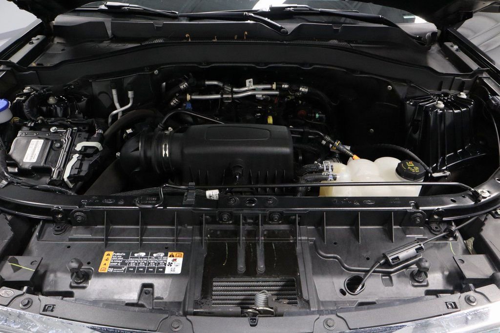 Certified 2023 Ford Explorer XLT image 14