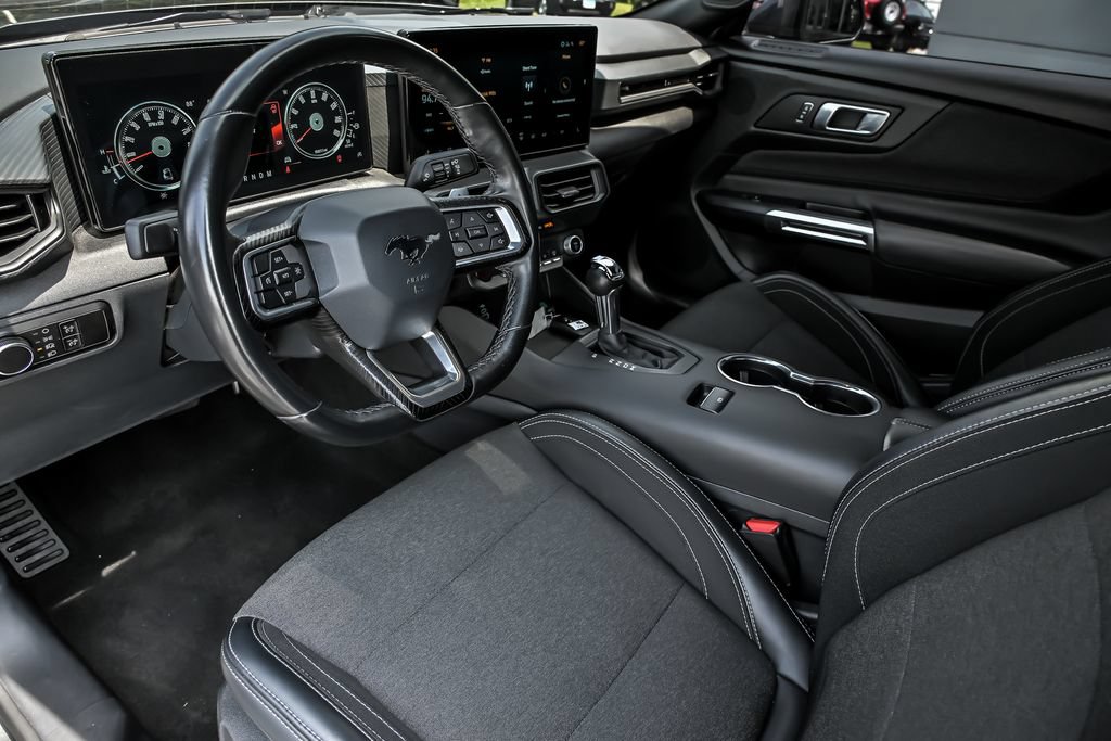 Certified 2025 Ford Mustang GT RWD image 11
