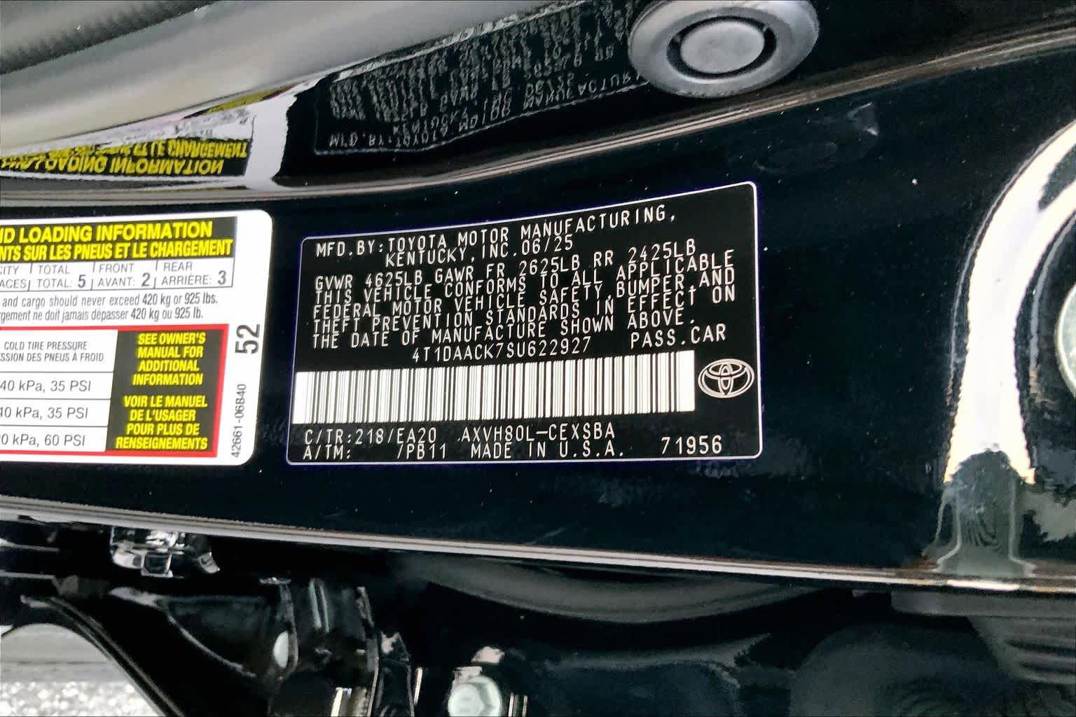 Used 2025 Toyota Camry SE w/ Multimedia Upgrade Package FWD image 31