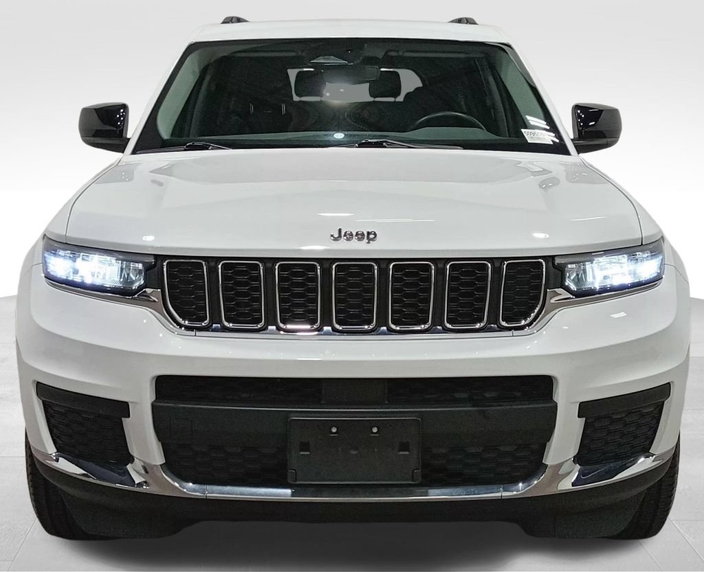 Used 2021 Jeep Grand Cherokee L Laredo w/ Luxury Tech Group I AWD/4WD image 9