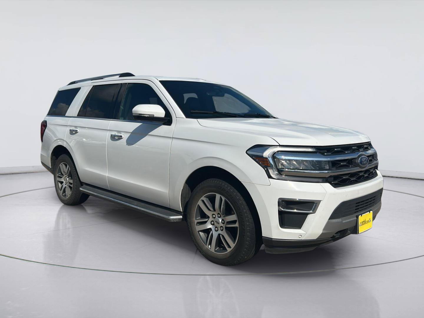 Certified 2022 Ford Expedition Limited AWD/4WD image 3