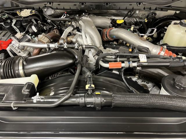 Certified 2024 Ford F350 Platinum w/ Tremor Off-Road Package AWD/4WD image 11