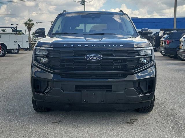 Certified 2025 Ford Expedition Max Active AWD/4WD image 6