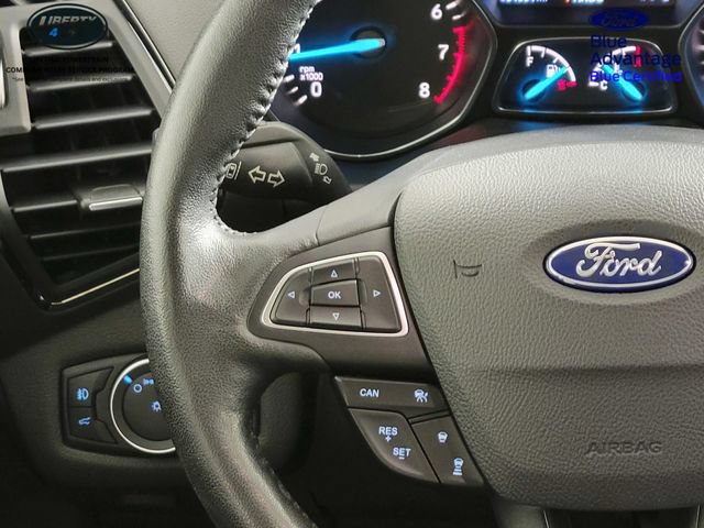 Certified 2019 Ford Escape Titanium AWD/4WD image 30