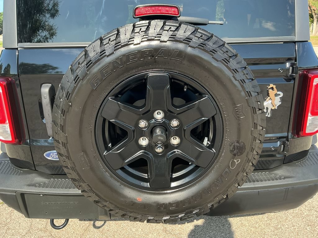 Certified 2024 Ford Bronco Black Diamond AWD/4WD image 8