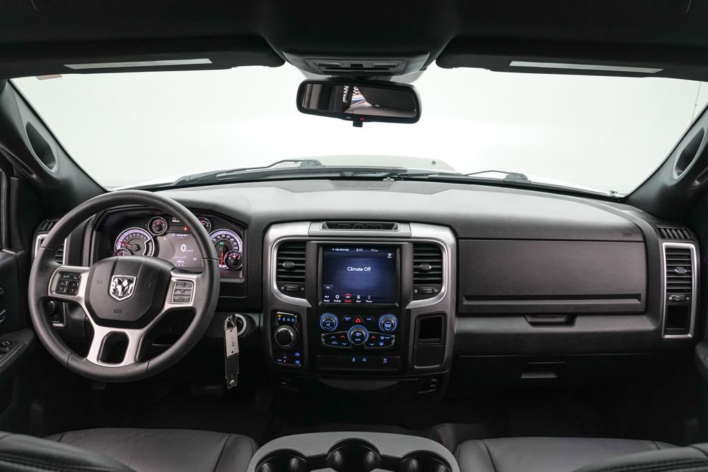 Used 2021 RAM 1500 Classic Warlock w/ Electronics Group AWD/4WD image 15