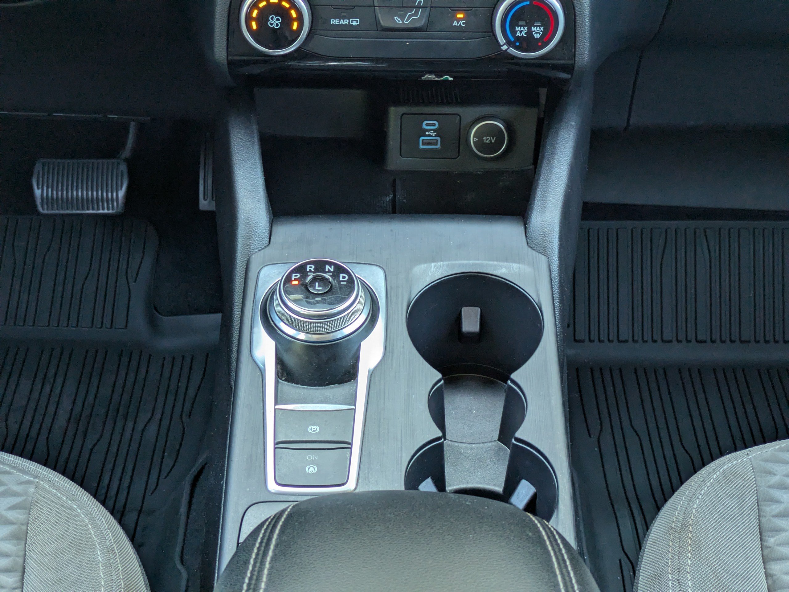 Certified 2021 Ford Escape SE FWD image 19