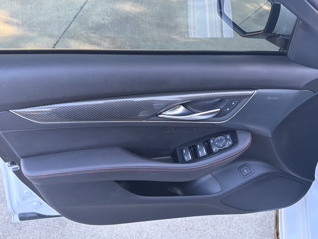 Used 2025 Cadillac CT5 Sport RWD image 16