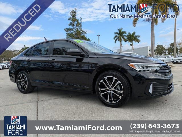 Used 2024 Volkswagen Jetta Sport image 6