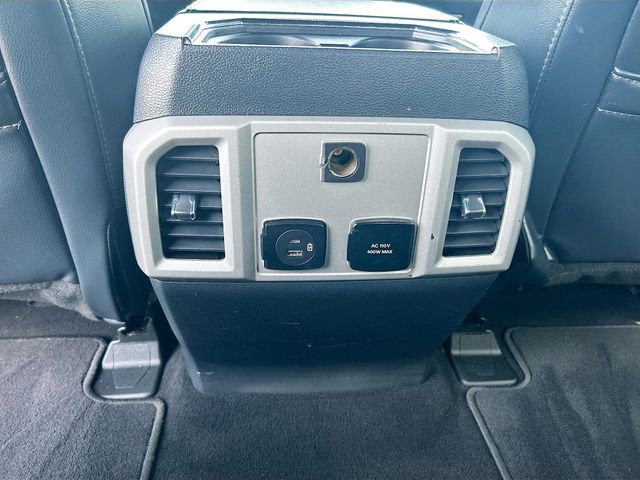 Certified 2022 Ford F350 Lariat w/ Black Appearance Package image 27