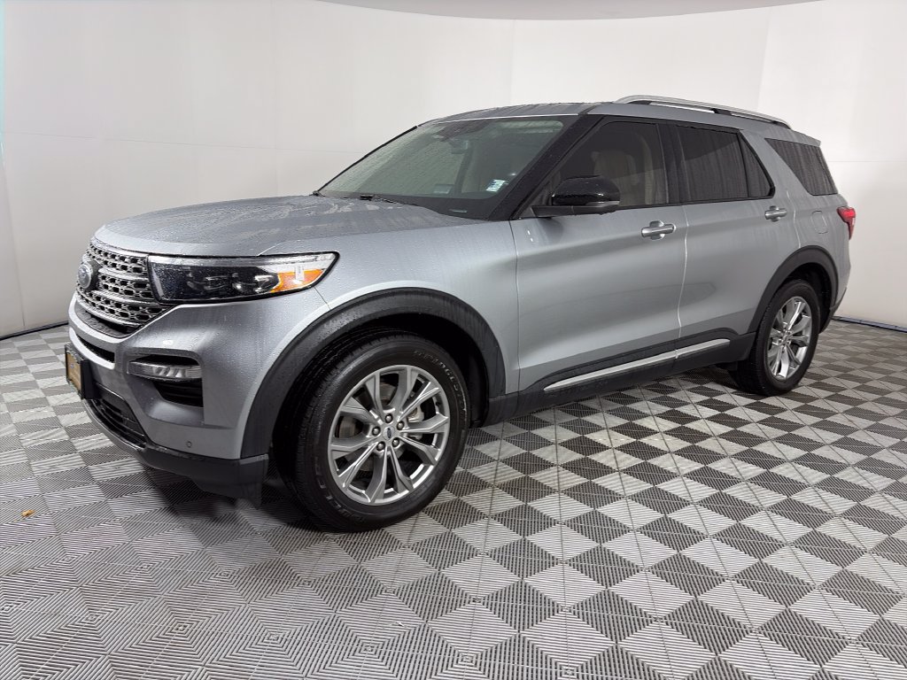 Certified 2023 Ford Explorer Limited w/ Limited Technology Package AWD/4WD image 3
