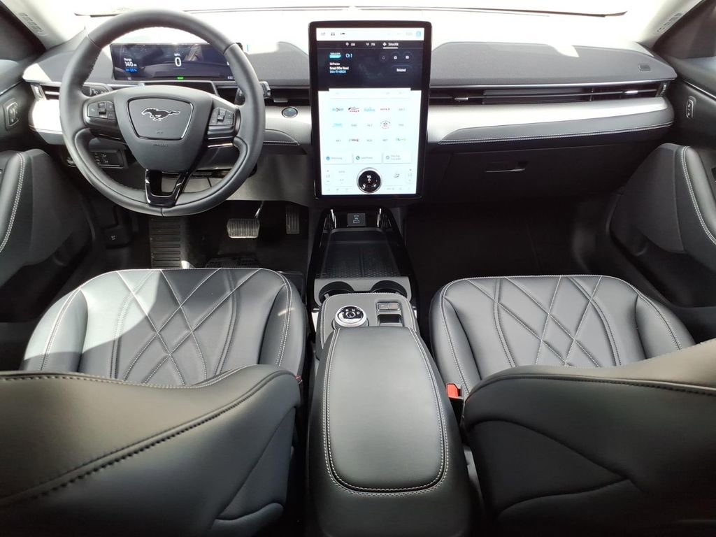 Certified 2021 Ford Mustang Mach-E Select w/ Comfort/Technology Package RWD image 8