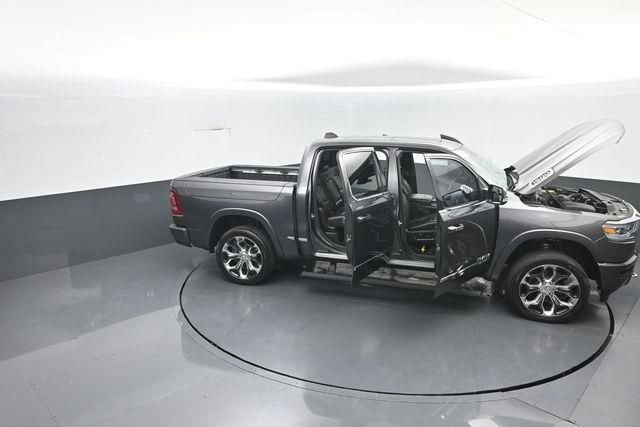 Used 2022 RAM 1500 Limited w/ Body Color Bumper Group AWD/4WD image 43