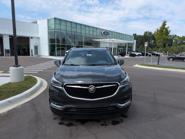 Used 2018 Buick Enclave Premium w/ Trailering Package AWD/4WD image 8