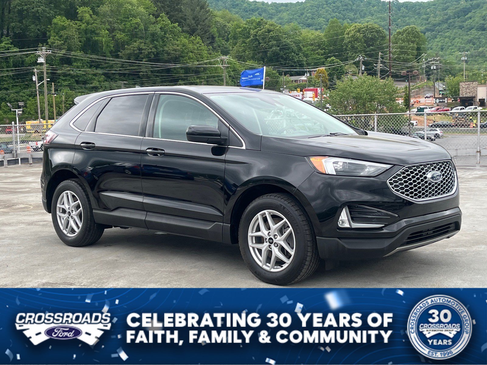 Certified 2023 Ford Edge SEL w/ Convenience Package AWD/4WD image 1