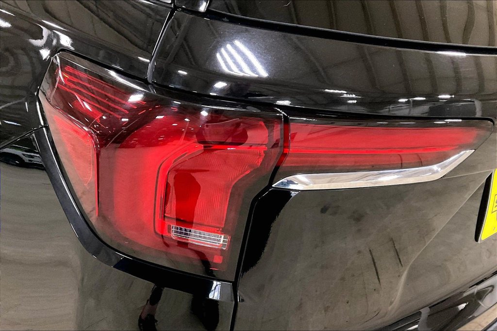 Used 2025 GMC Terrain Elevation AWD/4WD image 27