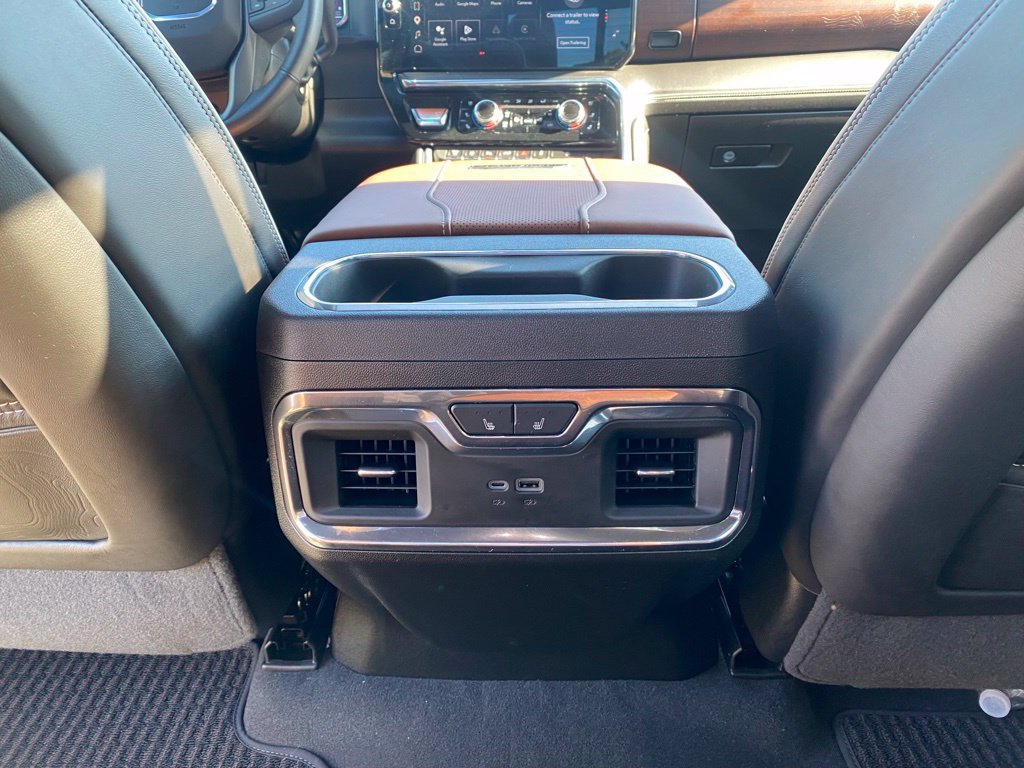 Used 2024 GMC Sierra 2500 Denali Ultimate w/ Max Trailering Package AWD/4WD image 39