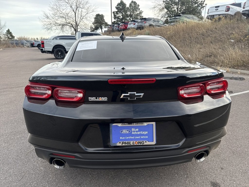 Used 2024 Chevrolet Camaro LT image 4
