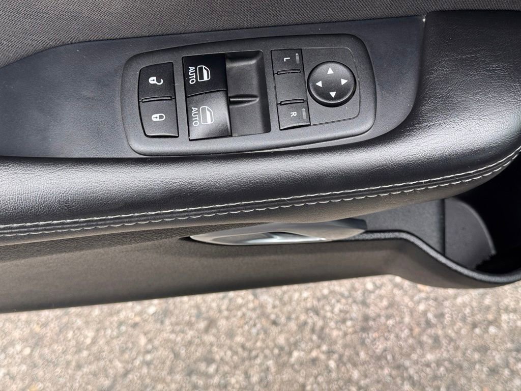 Used 2017 Dodge Challenger SXT RWD image 16