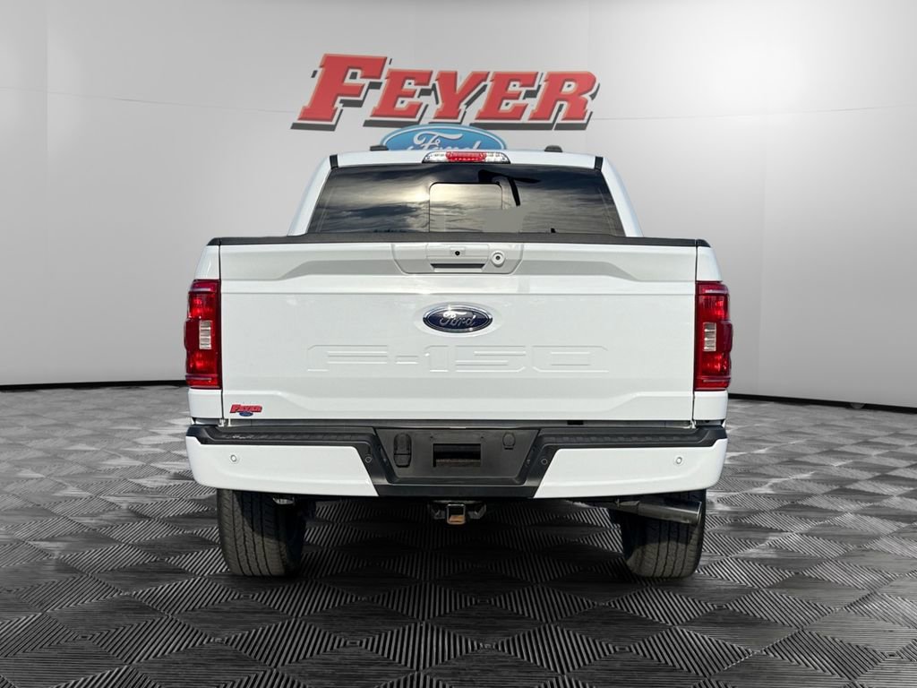 Certified 2022 Ford F150 XLT w/ Equipment Group 302A High image 4