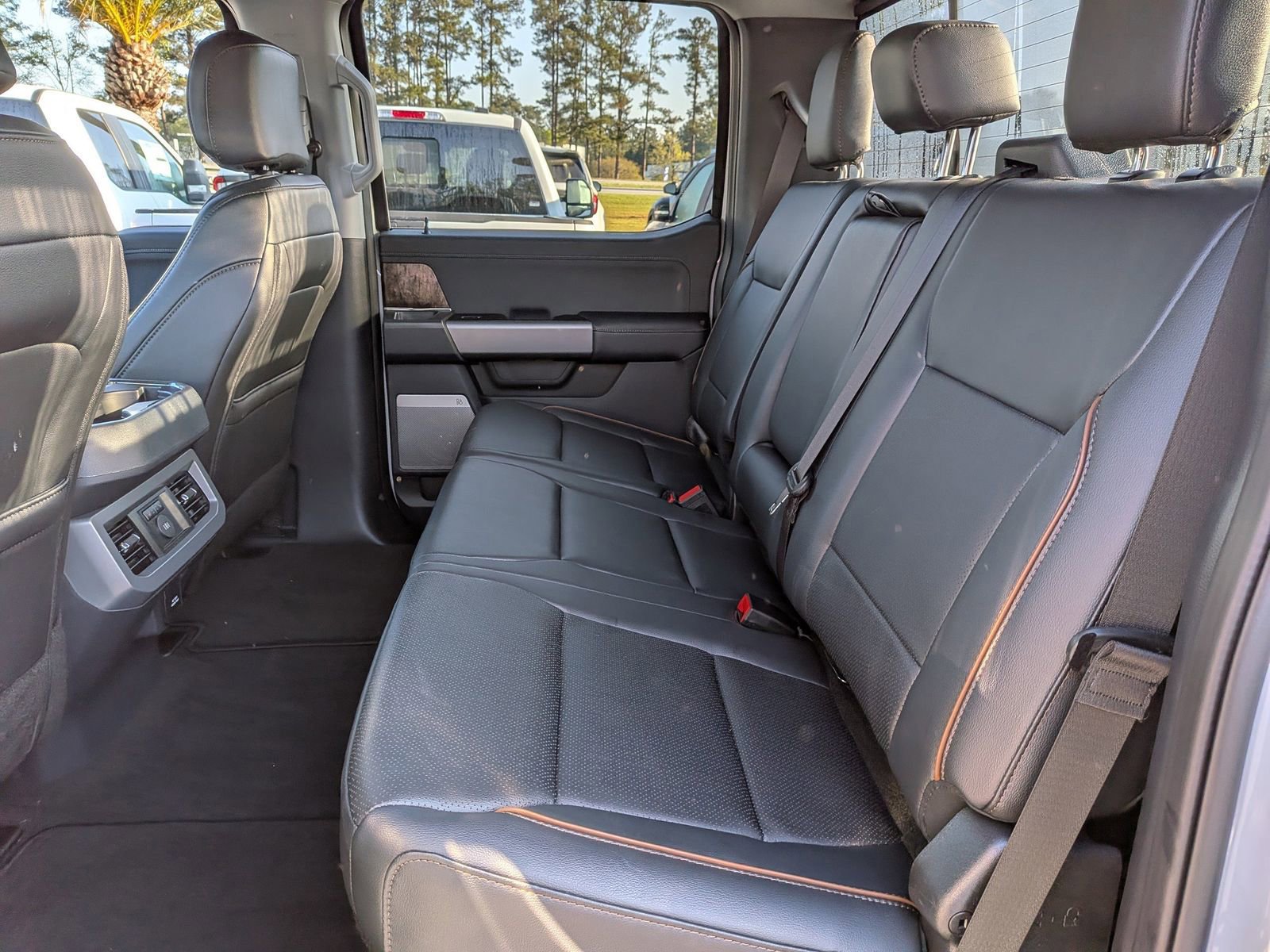 Certified 2026 Ford F250 Lariat w/ Black Appearance Package image 7