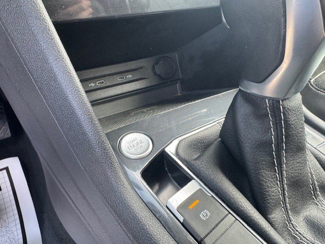 Used 2022 Volkswagen Tiguan SE image 20