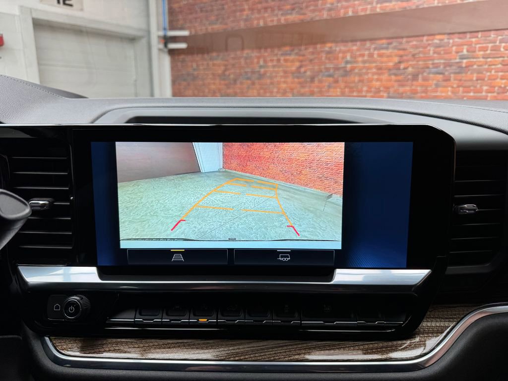 Used 2024 Chevrolet Silverado 1500 LT image 21