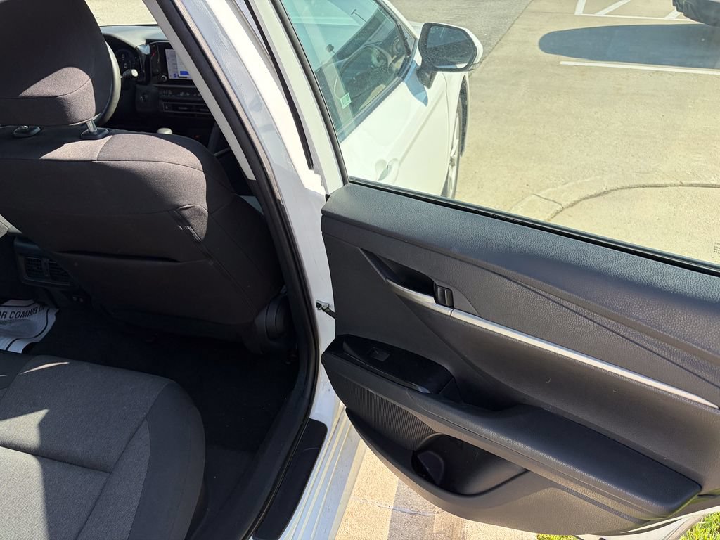 Used 2025 Toyota Camry LE FWD image 14