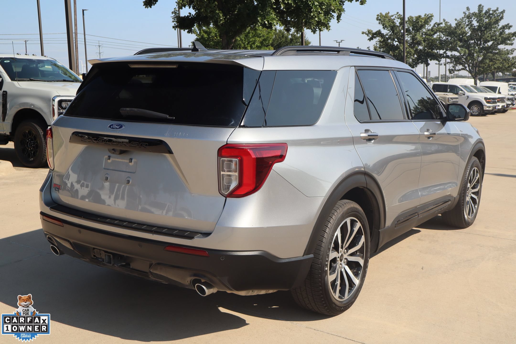 Certified 2023 Ford Explorer ST-Line w/ Class IV Trailer Tow Package RWD image 3