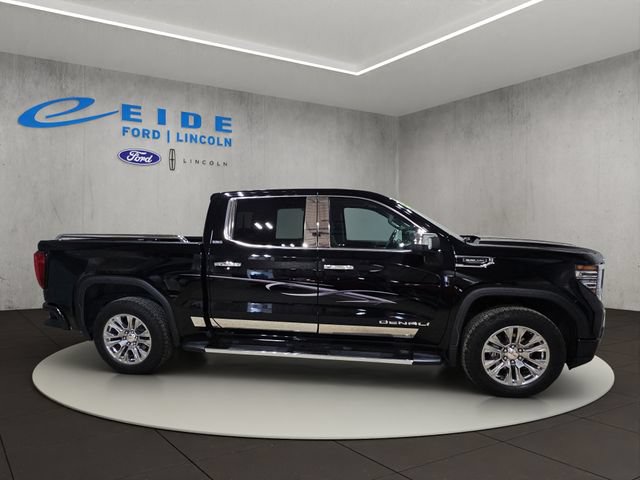 Used 2023 GMC Sierra 1500 Denali w/ Technology Package AWD/4WD image 7