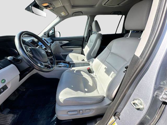 Used 2020 Honda Pilot Touring image 18