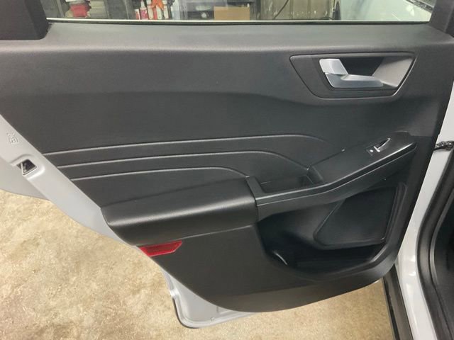 Certified 2025 Ford Escape Platinum image 13