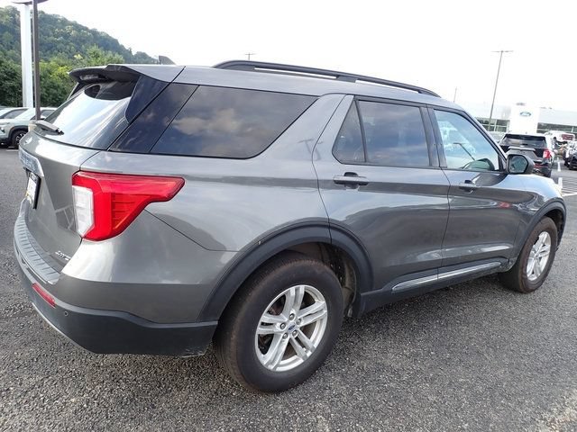 Certified 2023 Ford Explorer XLT w/ Equipment Group 202A AWD/4WD image 6