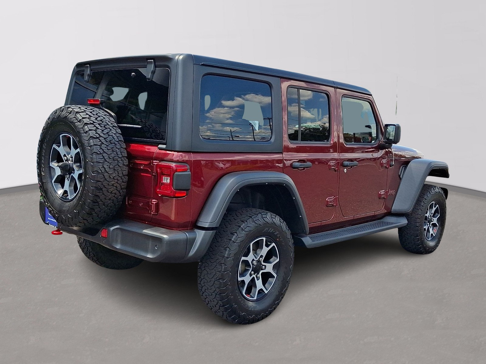 Used 2022 Jeep Wrangler Unlimited Rubicon w/ Cold Weather Group AWD/4WD image 6