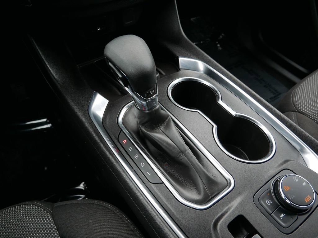 Used 2023 Chevrolet Traverse LT image 26