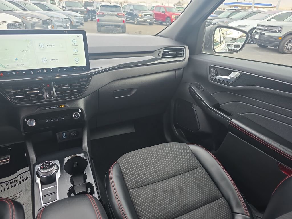 Certified 2023 Ford Escape ST-Line w/ Tech Pack #1 image 19