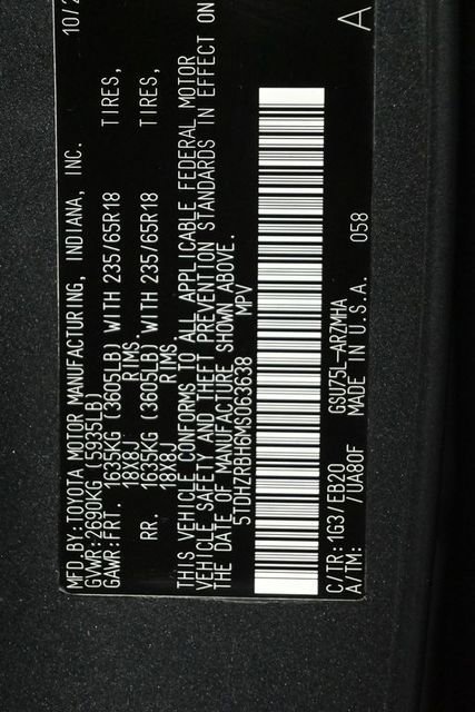 Used 2021 Toyota Highlander XLE image 53