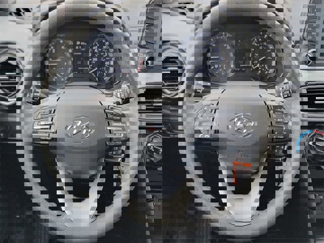 Used 2020 Hyundai Kona SE image 31