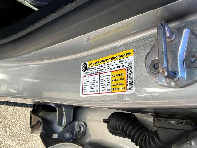 Certified 2024 Ford Edge Titanium AWD/4WD image 21