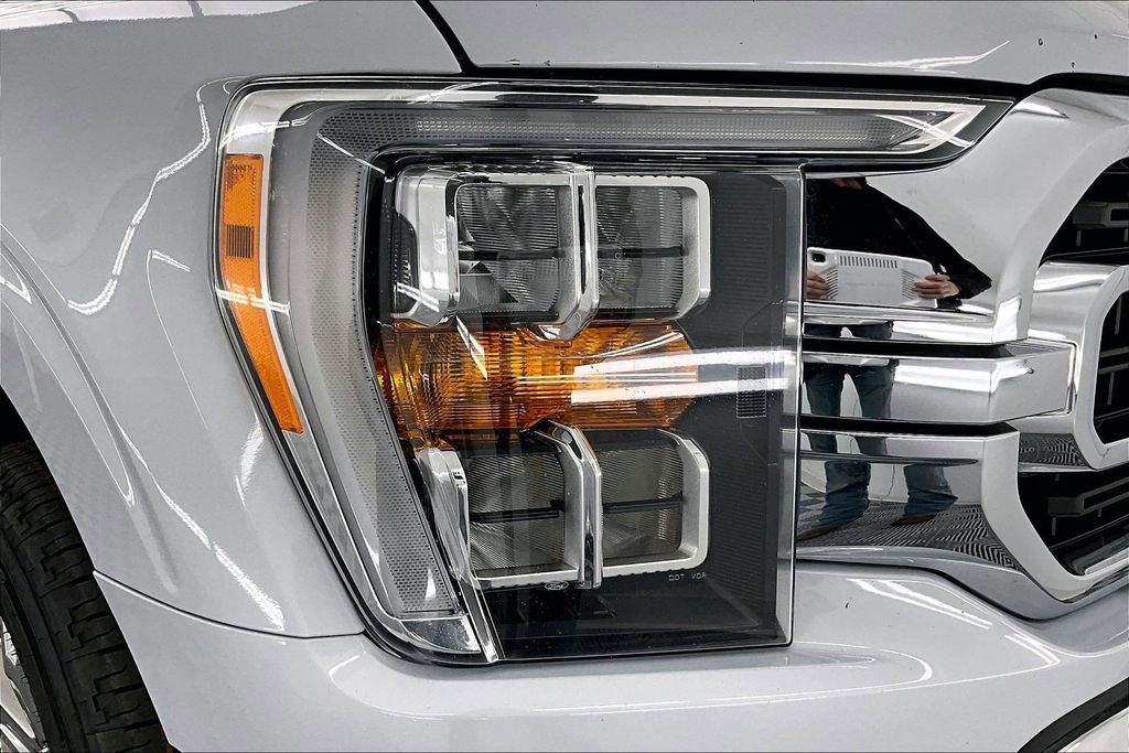 Certified 2021 Ford F150 XLT w/ Equipment Group 302A High image 30