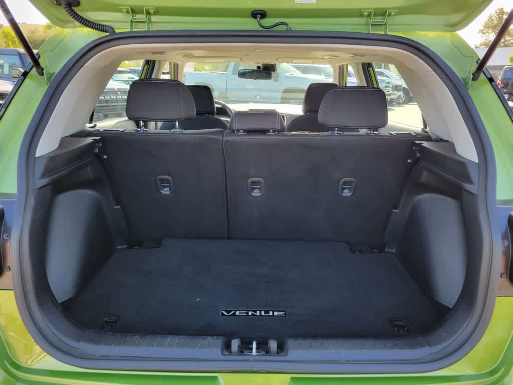 Used 2023 Hyundai Venue SEL FWD image 14