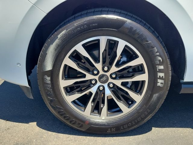 Certified 2025 Ford Expedition Max Platinum AWD/4WD image 30
