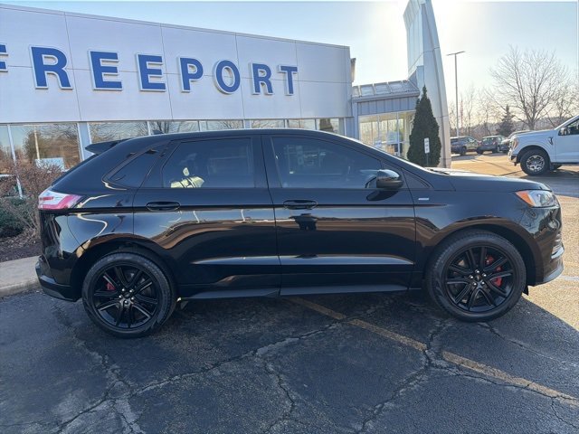 Certified 2024 Ford Edge ST-Line w/ Cargo Accessory Package image 8